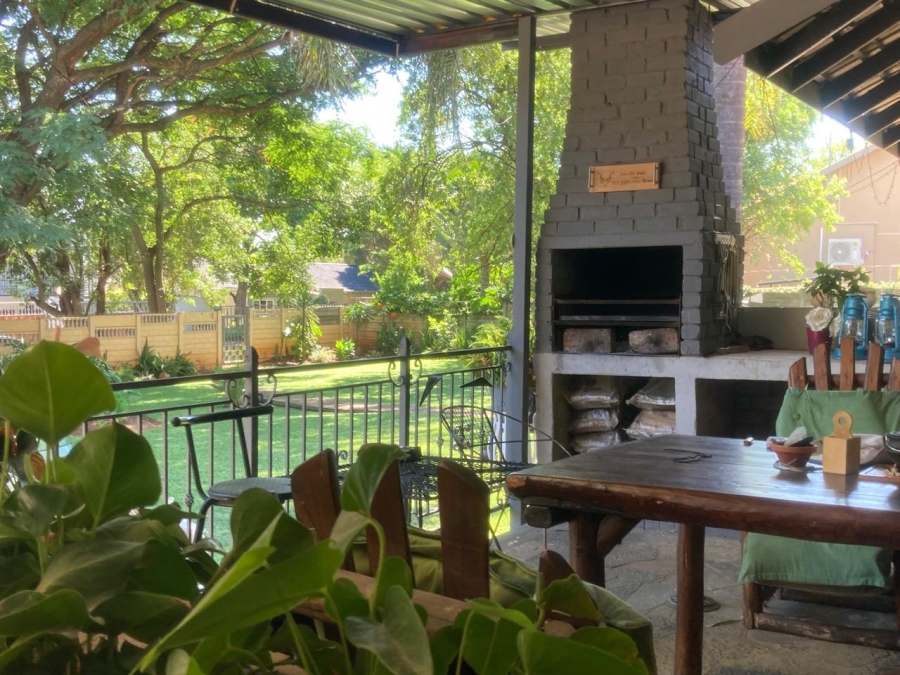 4 Bedroom Property for Sale in Protea Park North West